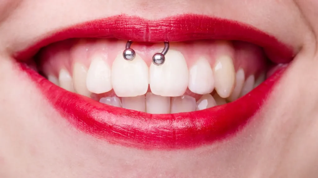 Piercing Smiley