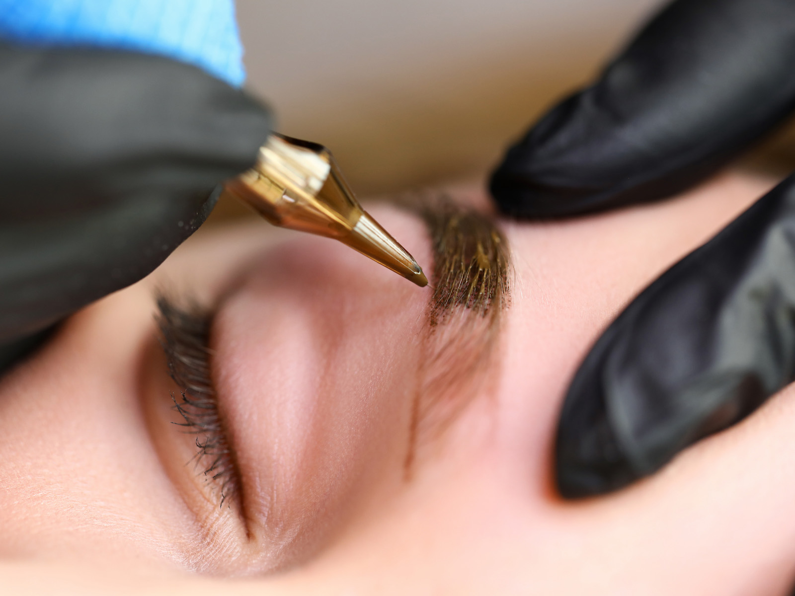 trucco permanente sopracciglia QS Seveso